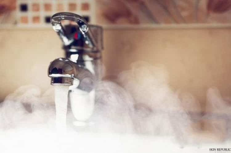 Những sai lầm sử dụng bình nước nóng gây lão hóa da mặt trầm trọng